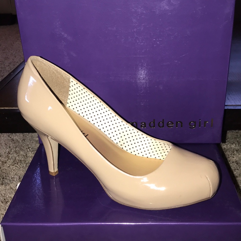 Nude Madden Girl Getta Heel